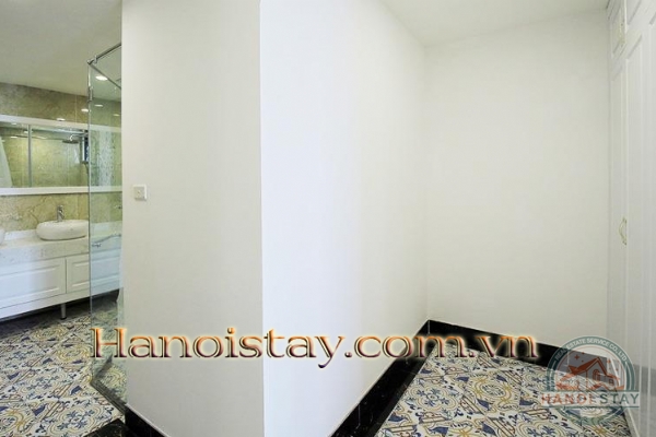 Beautiful Lake View 2 Bedroom Apartment In Xuan Dieu Str, Tay Ho 17