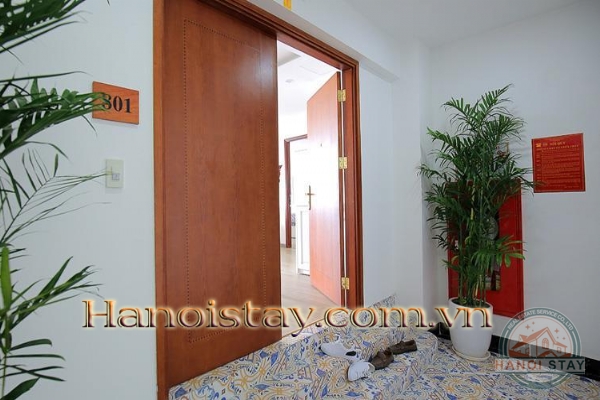 Beautiful Lake View 2 Bedroom Apartment In Xuan Dieu Str, Tay Ho 26