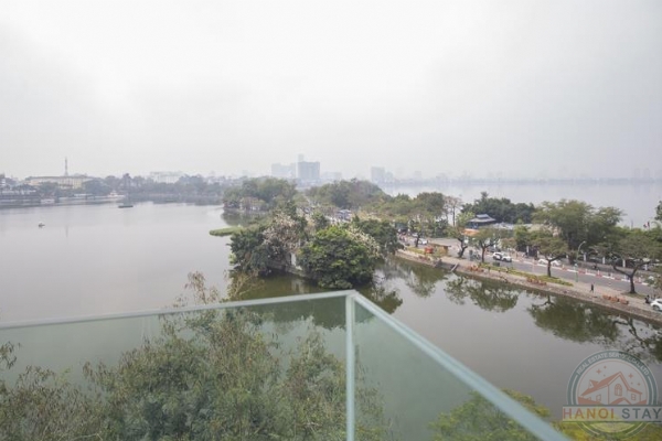 Beautiful Lake View & Modern 02 BR Dulplex Apartment for rent in Truc Bach Area, Ba Dinh 4