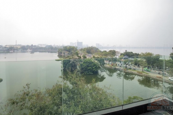 Beautiful Lake View & Modern 02 BR Dulplex Apartment for rent in Truc Bach Area, Ba Dinh 5