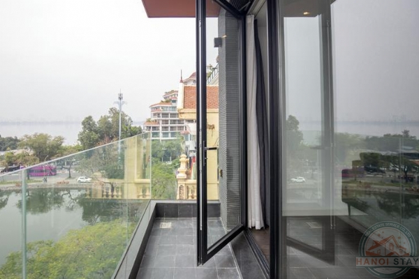 Beautiful Lake View & Modern 02 BR Dulplex Apartment for rent in Truc Bach Area, Ba Dinh 8