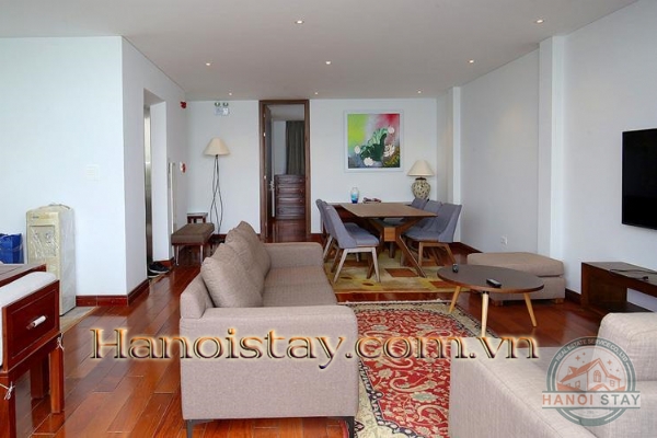 *Beautiful Lake View One Bedroom Apartment in Quang Khanh with private balcony* 1