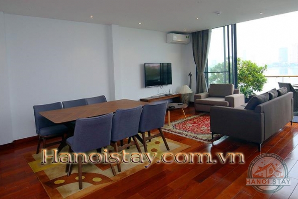 *Beautiful Lake View One Bedroom Apartment in Quang Khanh with private balcony* 2