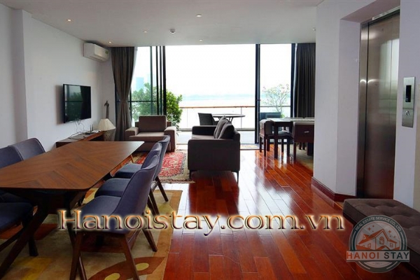 *Beautiful Lake View One Bedroom Apartment in Quang Khanh with private balcony* 3
