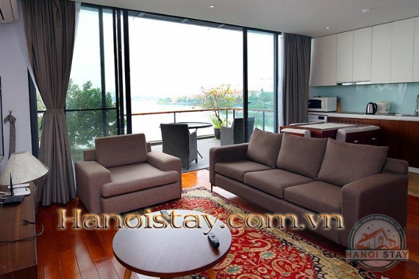 *Beautiful Lake View One Bedroom Apartment in Quang Khanh with private balcony* 6