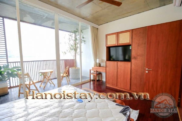 Beautiful lake view serviced Apartment Rental in Tay Ho Area, Hanoi 1