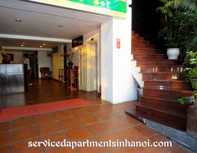 Beautiful lake view serviced one bedroom apartment in Truc bach area. 2