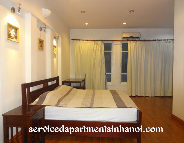 Beautiful lake view serviced one bedroom apartment in Truc bach area. 8