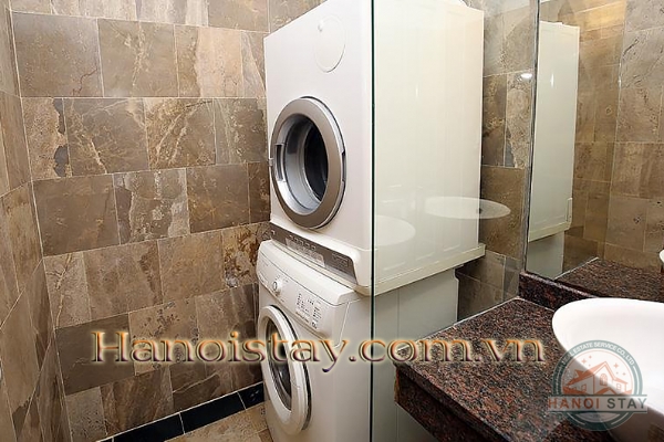 Beautiful & Spacious Lake View 3 Bedroom Apartment For Rent In Quang Khanh Str, Tay Ho 9