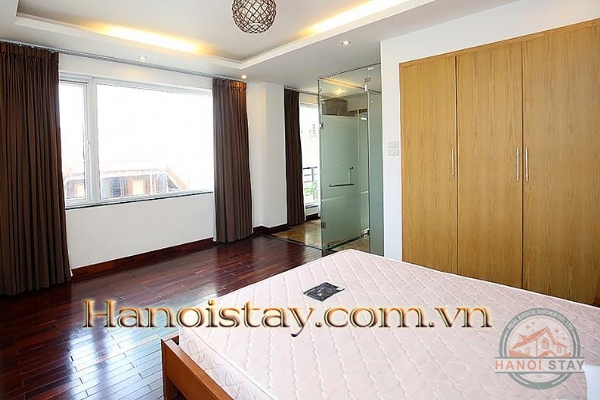 Beautiful & Spacious Lake View 3 Bedroom Apartment For Rent In Quang Khanh Str, Tay Ho 17