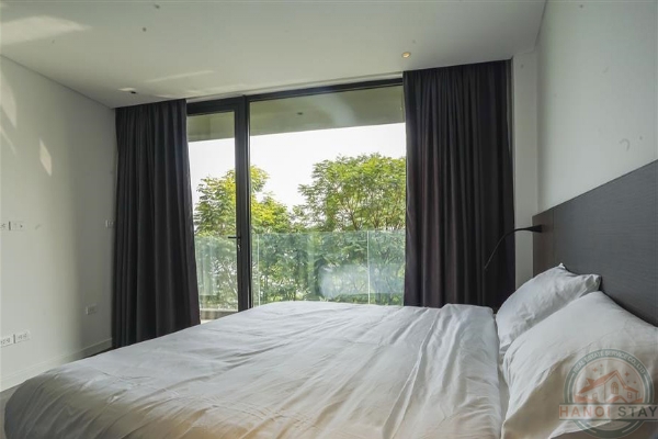 *Beautiful Truc Bach Lake View Apartment Rental in Ba Dinh, Hanoi* 9