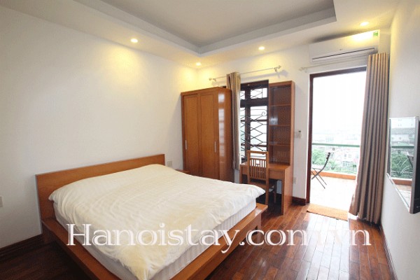 Beautiful View Apartment Rental near Temple of Literature, Dong Da, Big Balcony 2