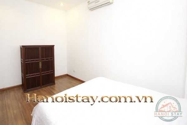 *Best Valued Lake View 03 Bedroom Serviced apartment Rental in Xuan Dieu street, Tay Ho* 12