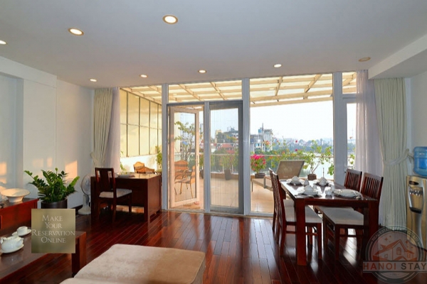 *Big Balcony & Gorgeous Lake View Apartment For rent in Truc Bach, Ba Dinh* 3