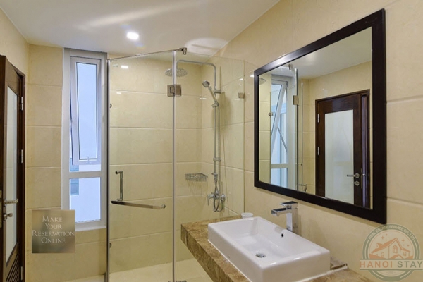*Big Balcony & Gorgeous Lake View Apartment For rent in Truc Bach, Ba Dinh* 9