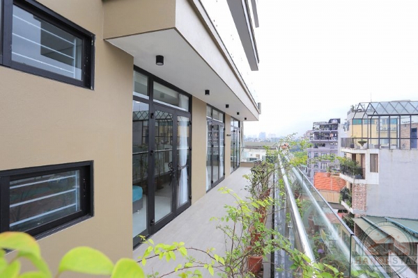 Big Balcony, Nice View & High standard 02 BR Apartment for rent in Truc Bach, Ba Dinh 10