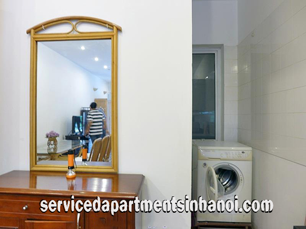 Big one bedroom studio apartment leasing face to Truc Bach lake, Ba Dinh 8