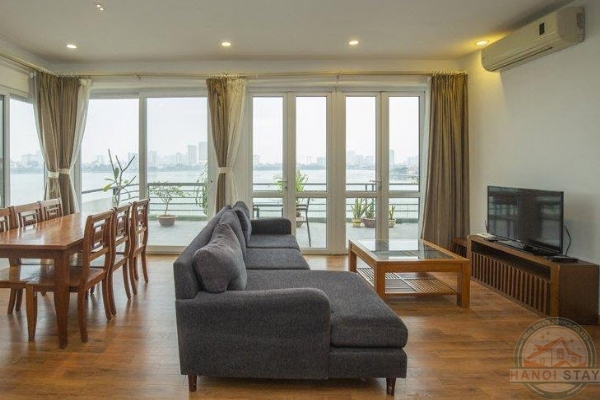 *Big Terrace, Bright Sunlight 02 Bedroom Apartment Rental in Tay Ho, Hanoi* 2