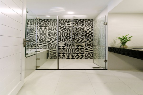 Brand New 2 Bedroom Apartment Rental in Le Duan street, Dong Da 4