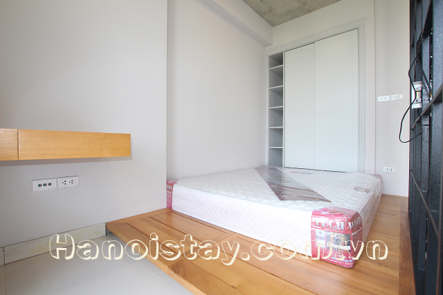 Brand New Apartment Rental in Le Duan street, Dong Da, Very Nice Lake View 4