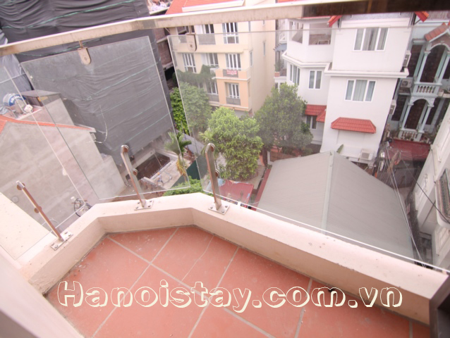 Brand New Modern One Bedroom Apartment Rental in Dang Thai Mai street, Tay Ho 4