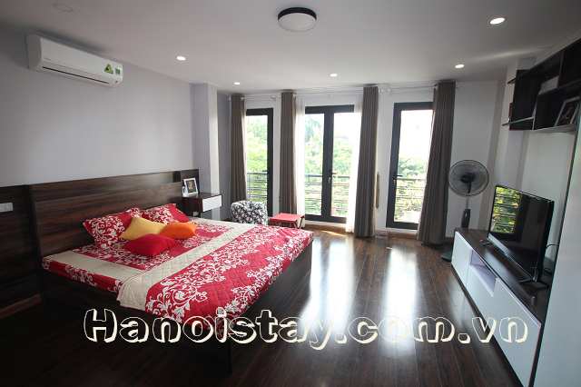 Brand New Serviced Apartment Rental in Doi Can street, Ba Dinh 8