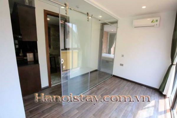 Brand New Two Bedroom Property Rental in Dang Thai Mai street, Tay Ho 4