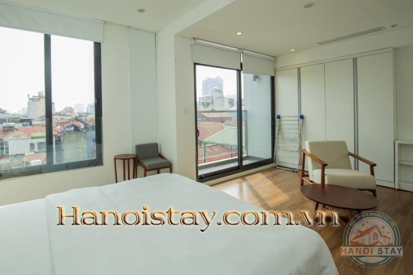 *Breathtaking Lake View 2 Bedroom Apartment For Rent in Ho Ba Mau area, Center of Hanoi* 13