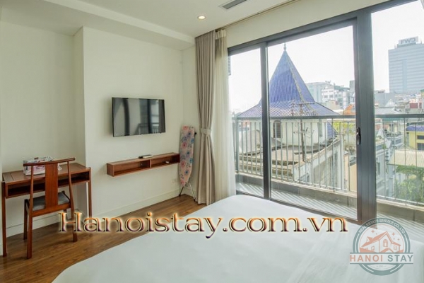 *Breathtaking Lake View 2 Bedroom Apartment For Rent in Ho Ba Mau area, Center of Hanoi* 23