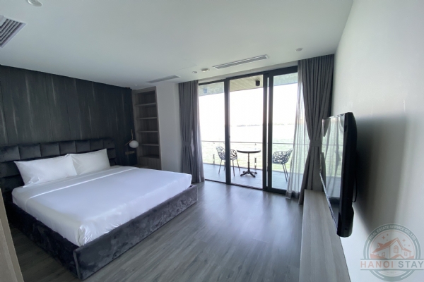 *Breathtaking Lake view Apartment Rental in Hanoi, extravagant furniture* 2
