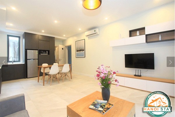 Bright and Modern Property Rental in Doi Can street, Ba Dinh, Nice Balcony 2