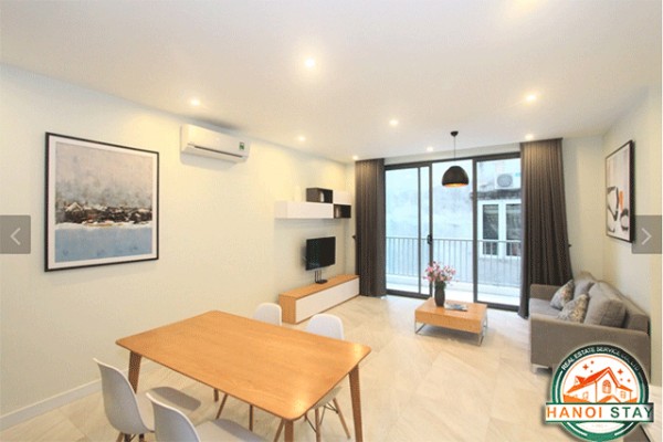 Bright and Modern Property Rental in Doi Can street, Ba Dinh, Nice Balcony 3