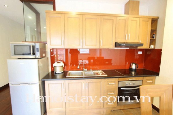 Bright and Modern Property Rental in Tran Quoc Toan Street, Hoan Kiem 4