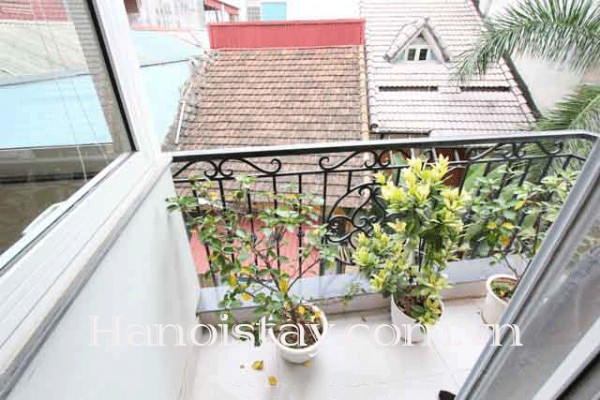 Bright and Modern Property Rental in Tran Quoc Toan Street, Hoan Kiem 7