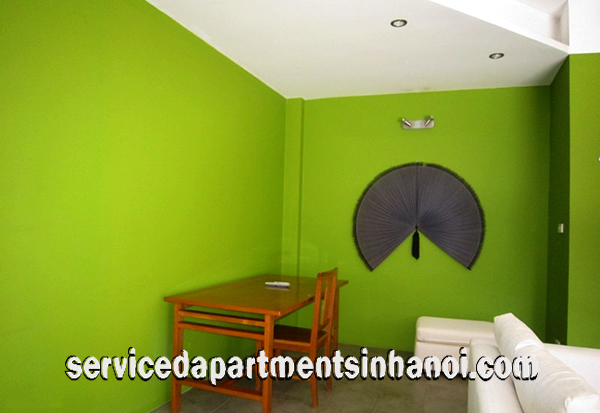 Bright and newly renovated apartment rental in Nguyen Truong To st, Ba Dinh 3