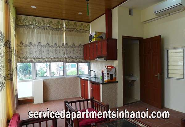 Bright Apartment For rent in Tay Ho, Close to Intercontinental Hotel, Cheap Price 4