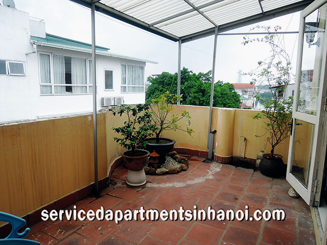 Bright Apartment With Balcony For rent in Nguyen Khac Hieu str, Truc Bach Area 5