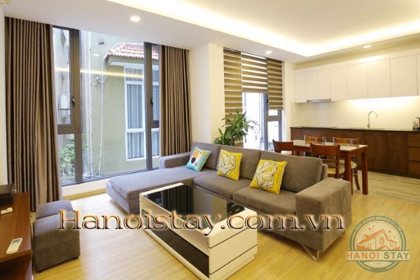 *Bright & Good Size 02 Bedroom Flat for rent in Quang Khanh street, Tay Ho* 2