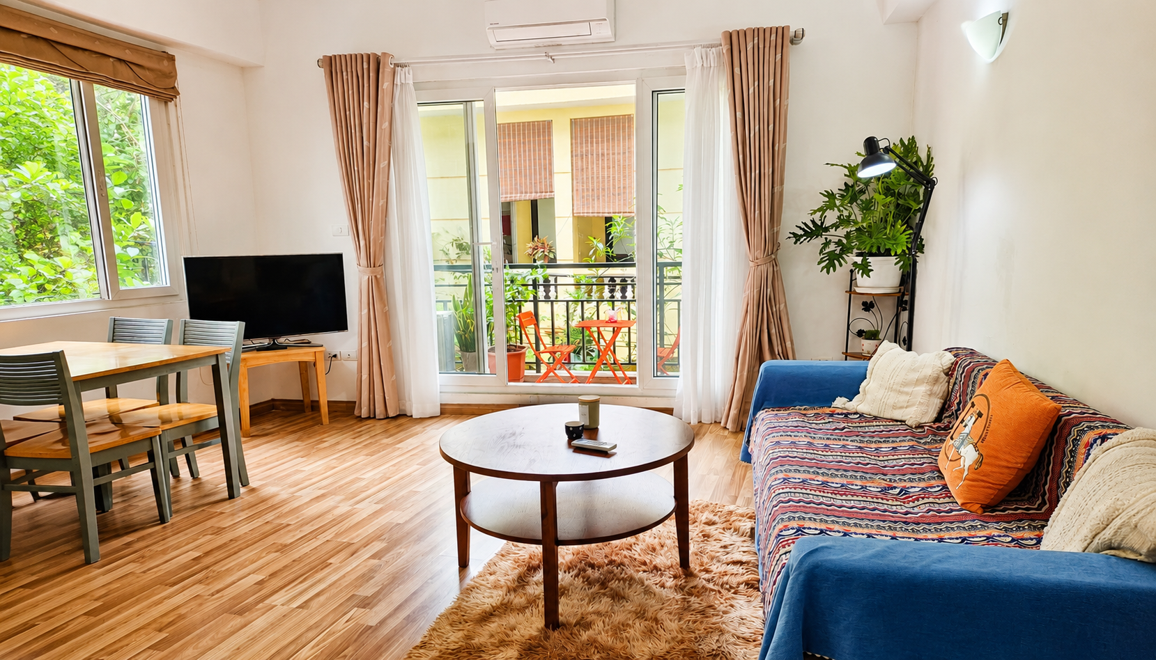 Bright & Modern one bedroom apartment for rent in Doi Can Area, Ba Dinh