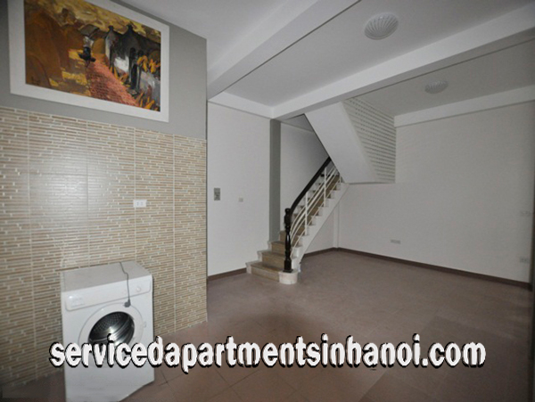 Bright One Bedroom Apartment for rent in Dang Thai Mai str, Tay Ho, Budget Price 8