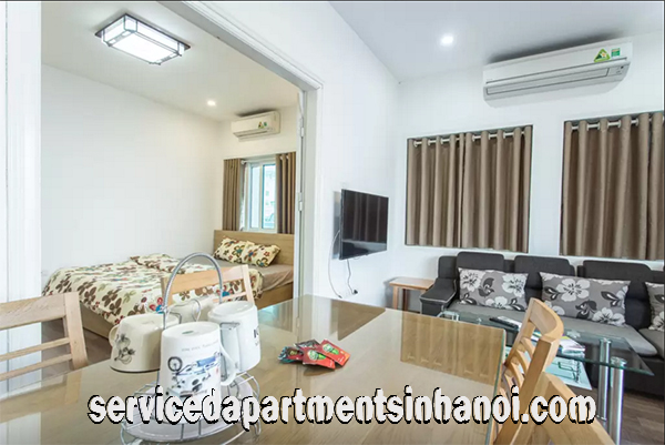 Bright One Bedroom Apartment for rent in Thuy Khue Str, Ba Dinh 2