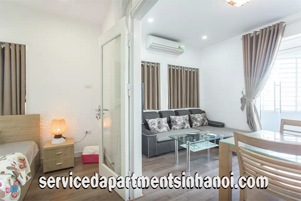 Bright One Bedroom Apartment for rent in Thuy Khue Str, Ba Dinh 3