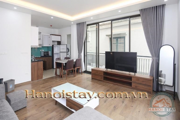 Bright One Bedroom Apartment Rental in Dang Thai Mai street, Tay Ho, Close to West Lake 2