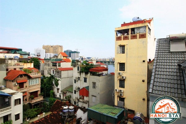 Bright One bedroom Apartment rental in Lang Ha st, Dong Da, High Quality Furniture 10