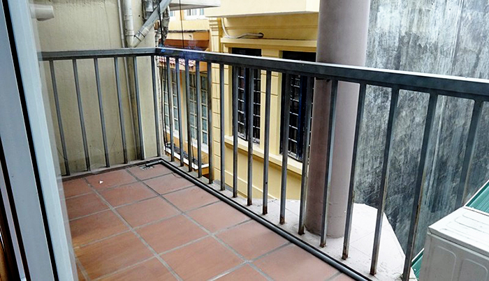 Bright One Bedroom Apartment With Balcony Rental in Hai Ba Trung, Hanoi 1