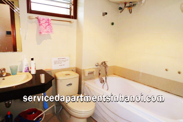 Bright rental one bedroom apartment in Hoan Kiem, near Hanoi station 6