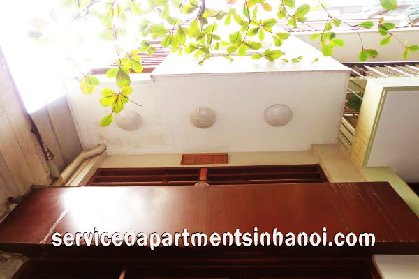 Bright rental one bedroom apartment in Hoan Kiem, near Hanoi station 7