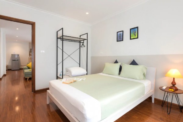 Bright serviced apartment for rent near Cua Nam str, Hoan Kiem 8