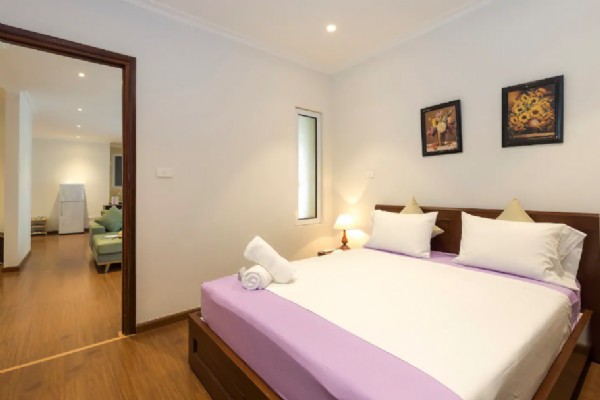Bright serviced apartment for rent near Cua Nam str, Hoan Kiem 4