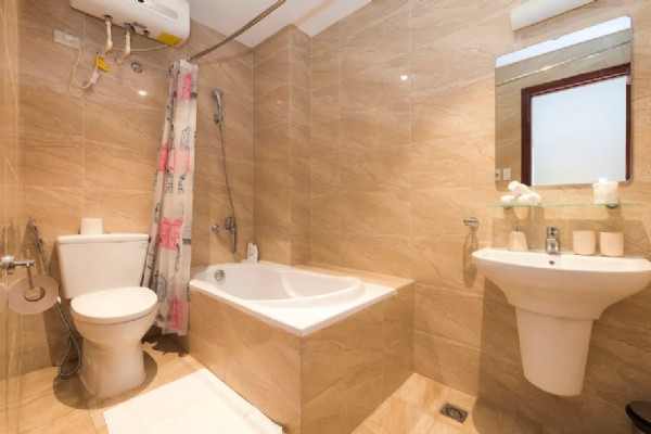 Bright serviced apartment for rent near Cua Nam str, Hoan Kiem 9
